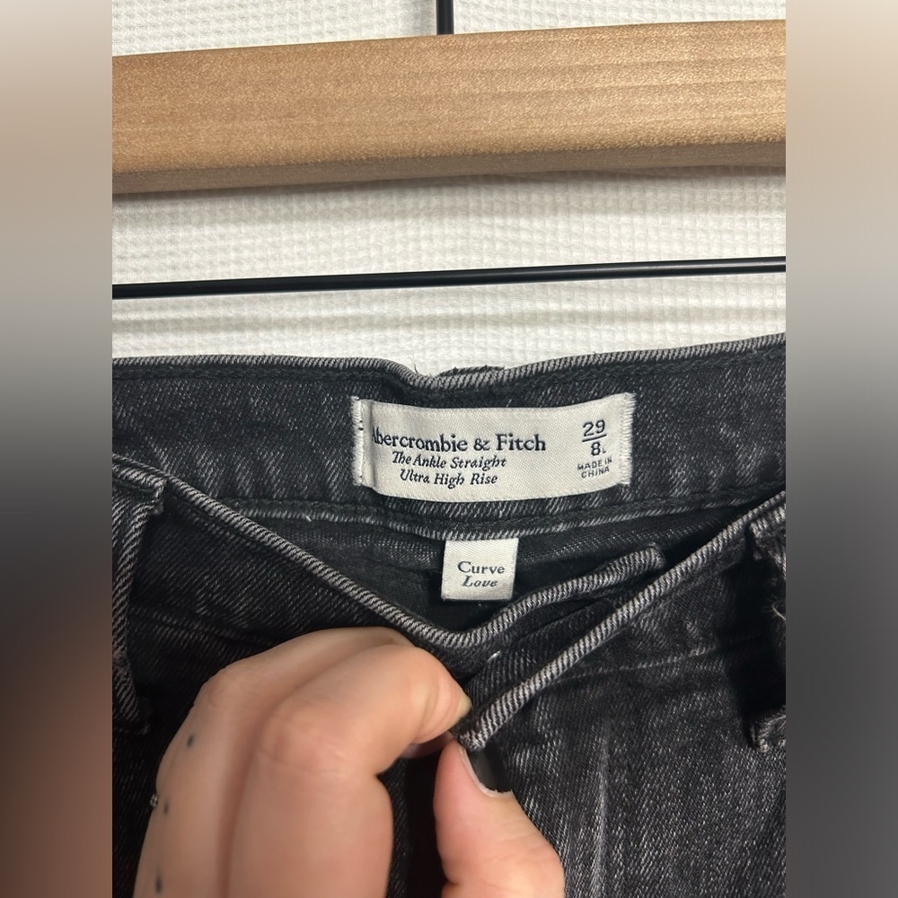 Abercrombie & fitch the ankle straight ultra high rise jeans - Picture 3 of 5